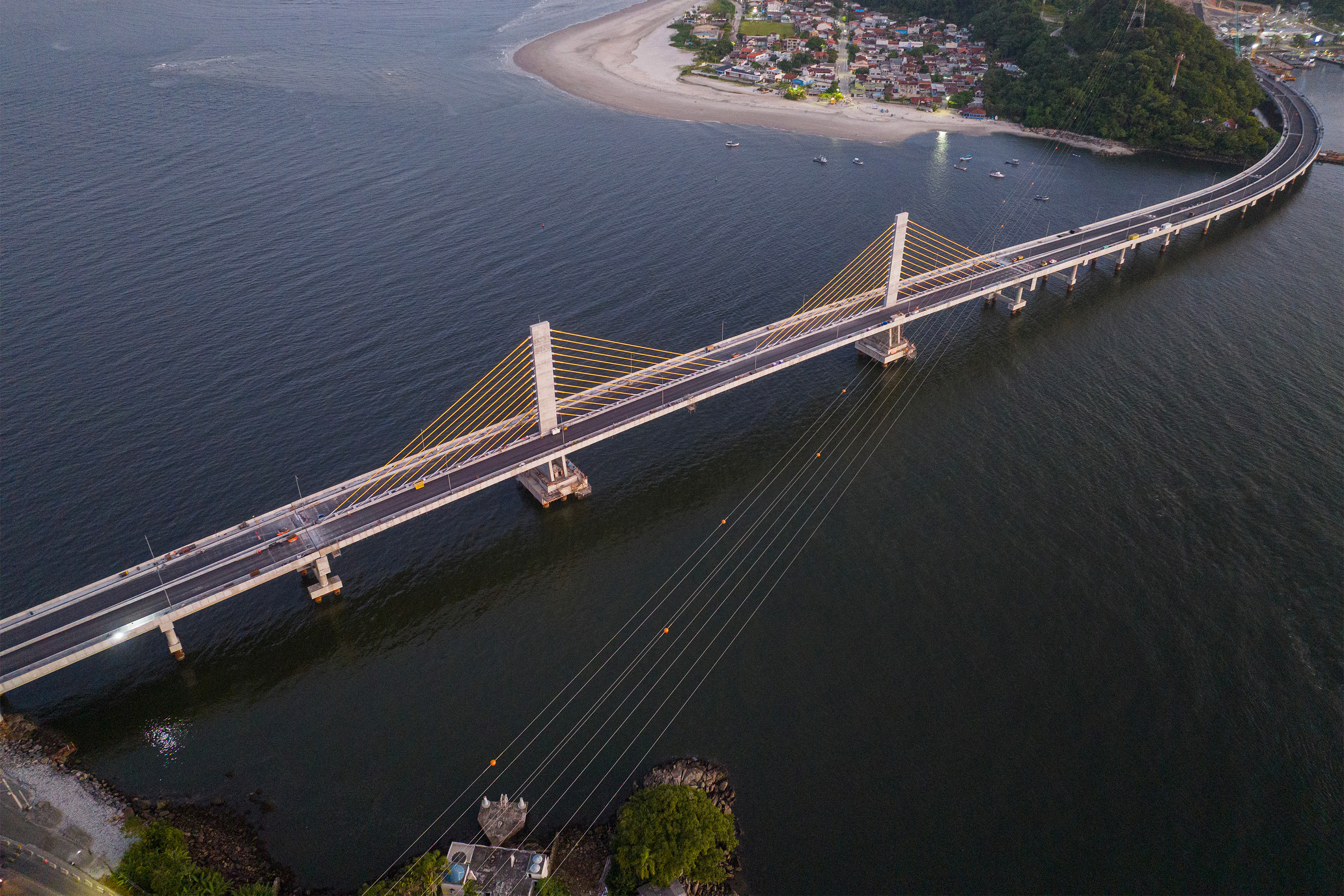 Ponte de Guaratuba agiliza trajeto e muda realidade da comunidade escolar
