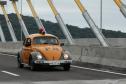 Com mais de 500 carros antigos e motos, passeio celebra Ponte de Guaratuba, no Litoral