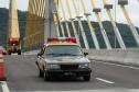 Com mais de 500 carros antigos e motos, passeio celebra Ponte de Guaratuba, no Litoral