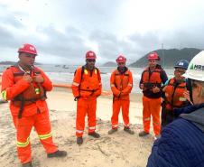 Treinamento de Emergência Ambiental Marítima nas obras da Ponte de Guaratuba