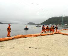 Treinamento de Emergência Ambiental Marítima nas obras da Ponte de Guaratuba