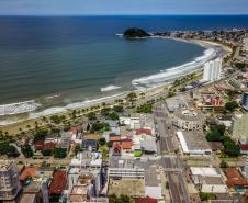 praias de guaratuba