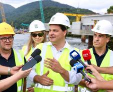 Secretário de Infraestrutura e Logística, Sandro Alex, nas obras da Ponte de Guaratuba, no Litoral do Paraná, atingiram 35,3% de execução