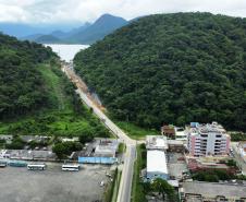 Avenida Antônio dos Santos Miranda será interditada a partir de segunda-feira, 17, para duplicação devido às obras da Ponte de Guaratuba