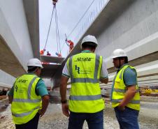Obras da Ponte de Guaratuba chegam a 44,2% de execução com início de nova fase da estrutura estaiada