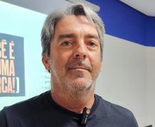 Sérgio Chiconi também é ambulante e trabalha no ferry-boat desde 1991