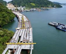Obras da Ponte de Guaratuba chegam a 55,7% de execução