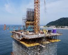 Obras da Ponte de Guaratuba chegam a 55,7% de execução
