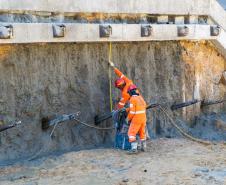 Obras da Ponte de Guaratuba chegam a 70% de execução com destaque para o progresso nos acessos