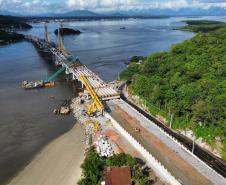 Ponte de Guaratuba atinge 91% de execução