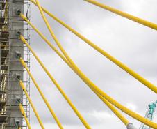 Ponte de Guaratuba tem último estai instalado