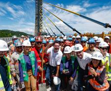 beijo da ponte" garante ligação por terra entre Guaratuba e Matinhos