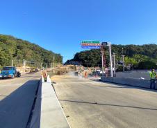 Ponte de Guaratuba em reta final: começa a instalação do contador de ciclistas