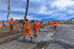 Concretagem do 2º vão no trecho pré-moldado da Ponte de Guaratuba