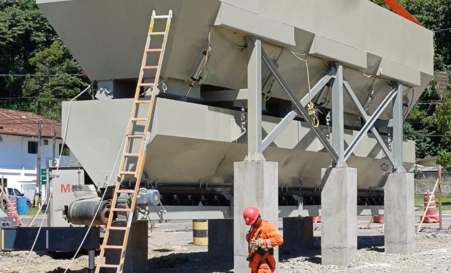 Montagem da Central de Concreto em Guaratuba