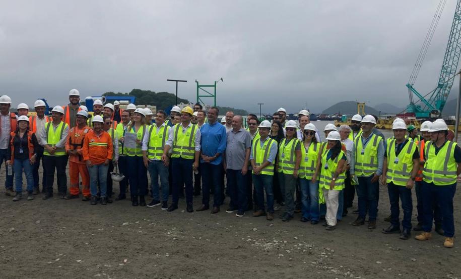 comemoração pela emissao da LI