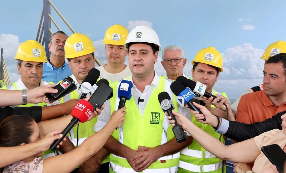 O Governador Ratinho Junior em coletiva sobre a emissão da LI