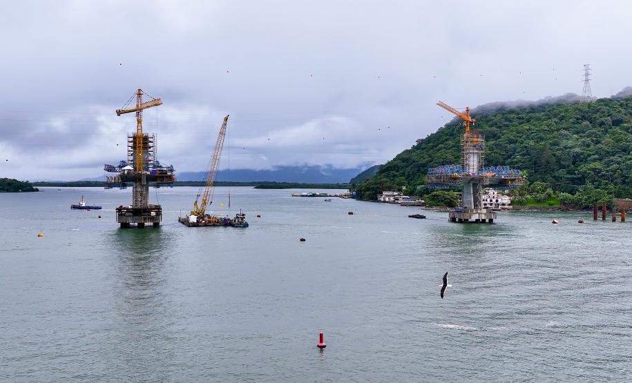 Obras da Ponte de Guaratuba chegam a 65% com destaque para o avanço do trecho estaiado