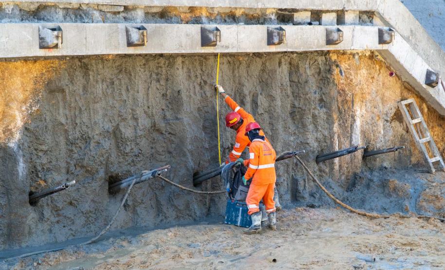 Obras da Ponte de Guaratuba chegam a 70% de execução com destaque para o progresso nos acessos