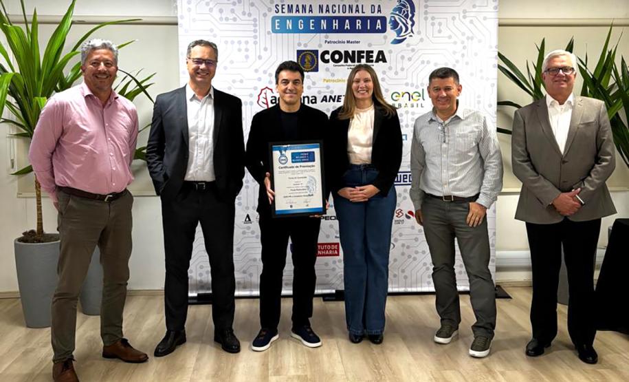 Ponte de Guaratuba como melhor obra rodoviária do Brasil na categoria