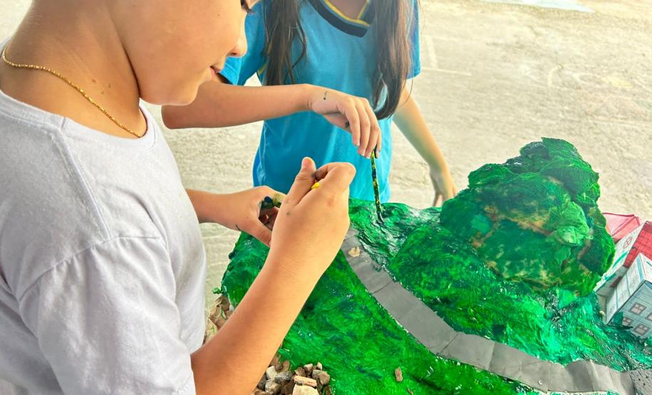 Alunos transformam a Ponte de Guaratuba em maquete