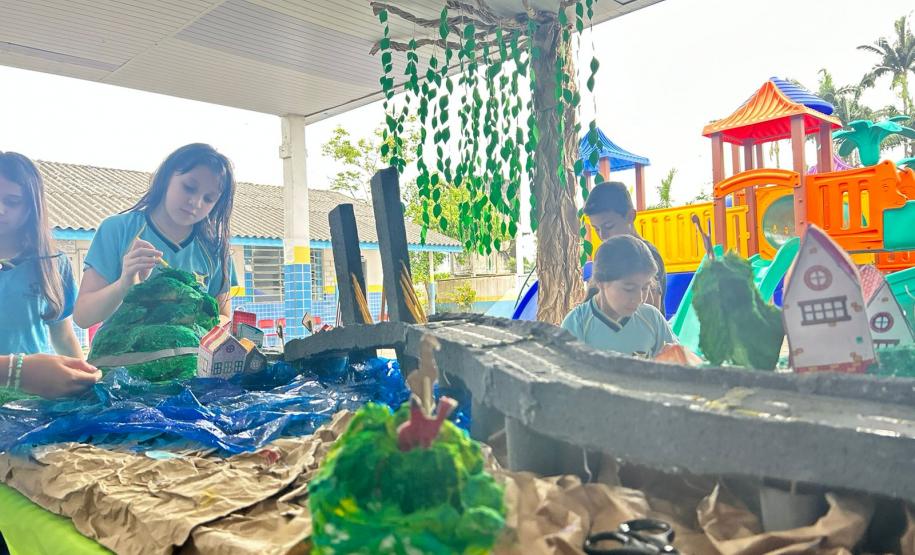 Alunos transformam a Ponte de Guaratuba em maquete