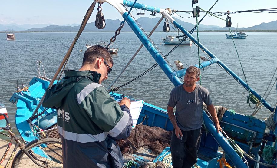 Monitoramento do desembarque pesqueiro aponta estabilidade da pesca artesanal durante obras da Ponte de Guaratuba