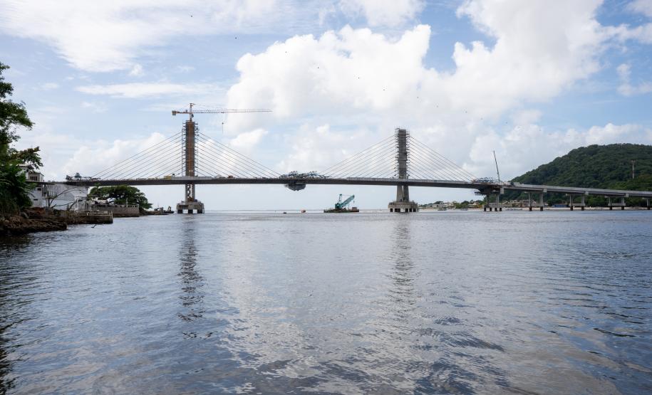 Último estai da Ponte de Guaratuba deve ser instalado na virada do mês