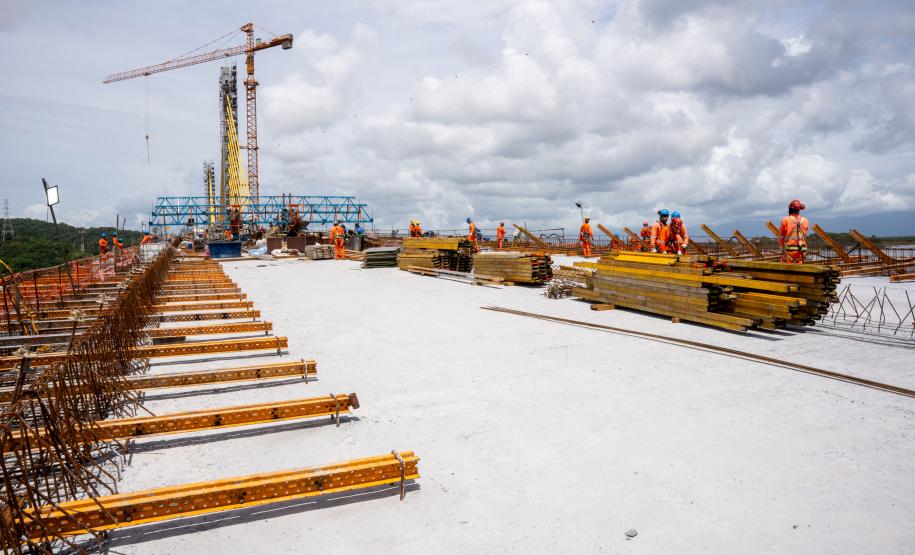 Último estai da Ponte de Guaratuba deve ser instalado na virada do mês