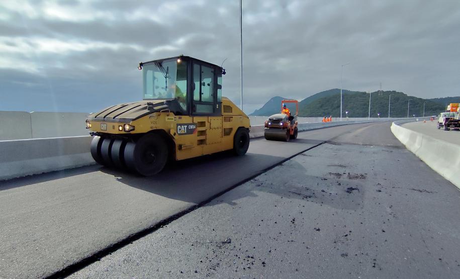 Começam as obras de pavimentação do tabuleiro da Ponte de Guaratuba