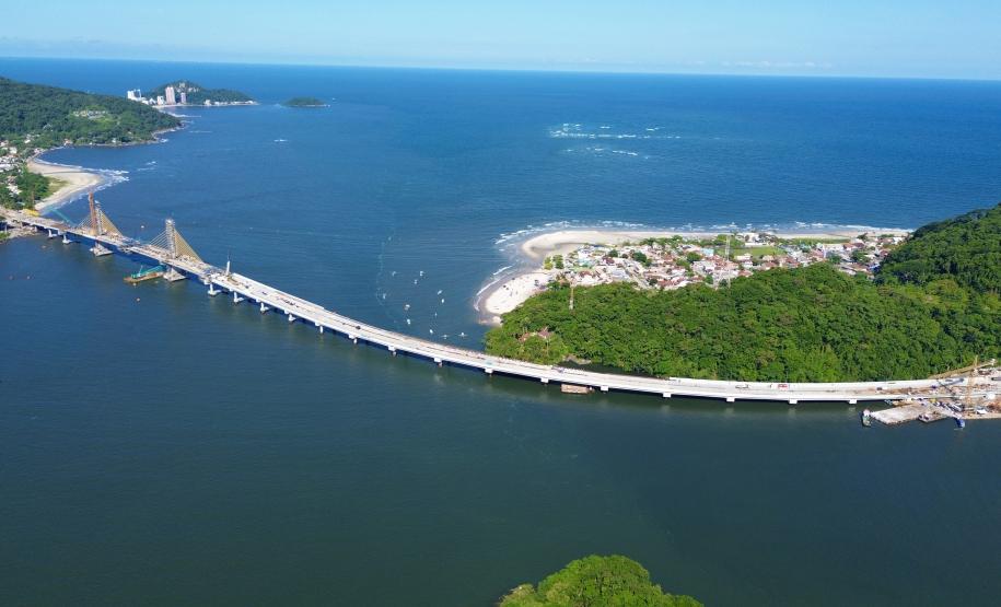 Iluminação, acessos e guarda-corpos: Ponte de Guaratuba entra na reta final de obras
