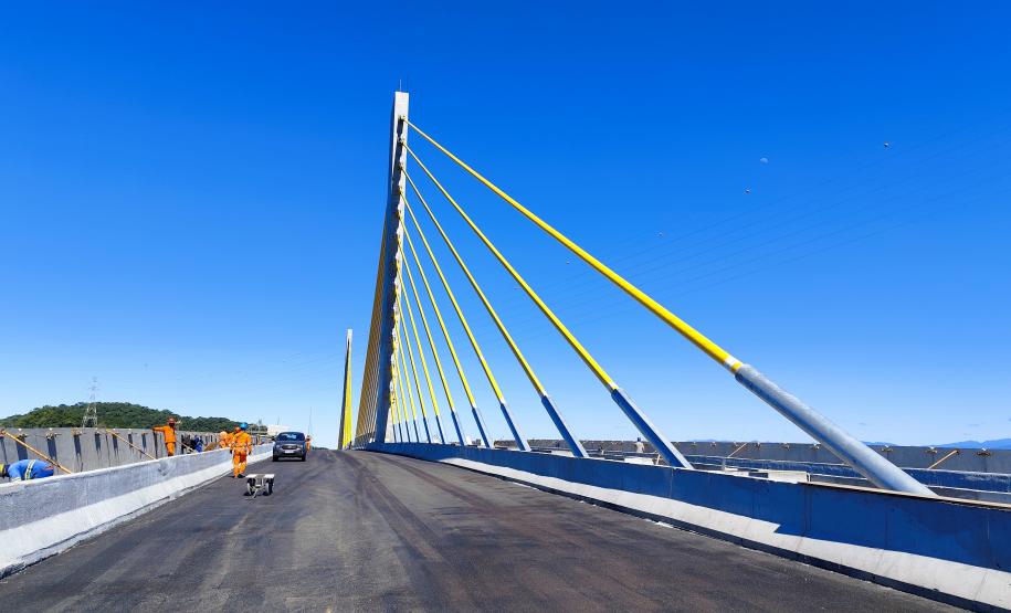 Ponte de Guaratuba já está 100% pavimentada