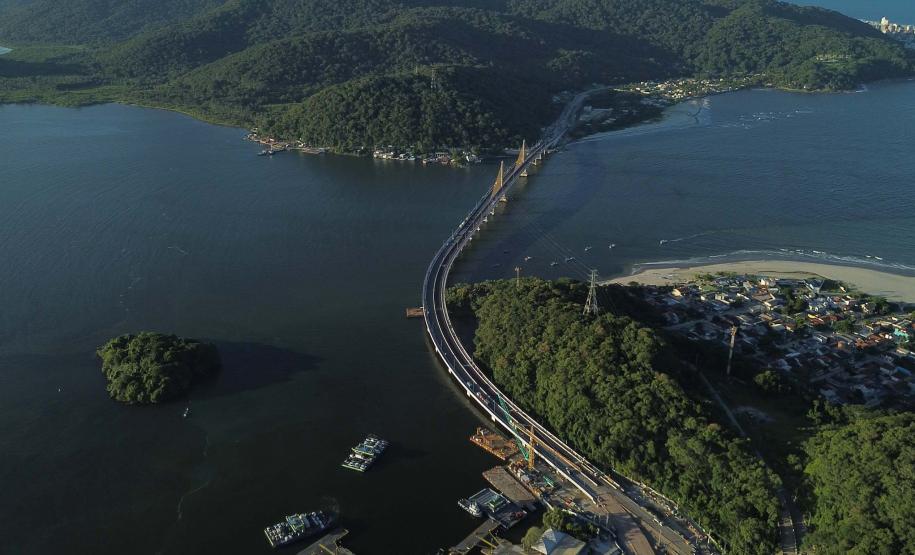 Ponte de Guaratuba já está 100% pavimentada