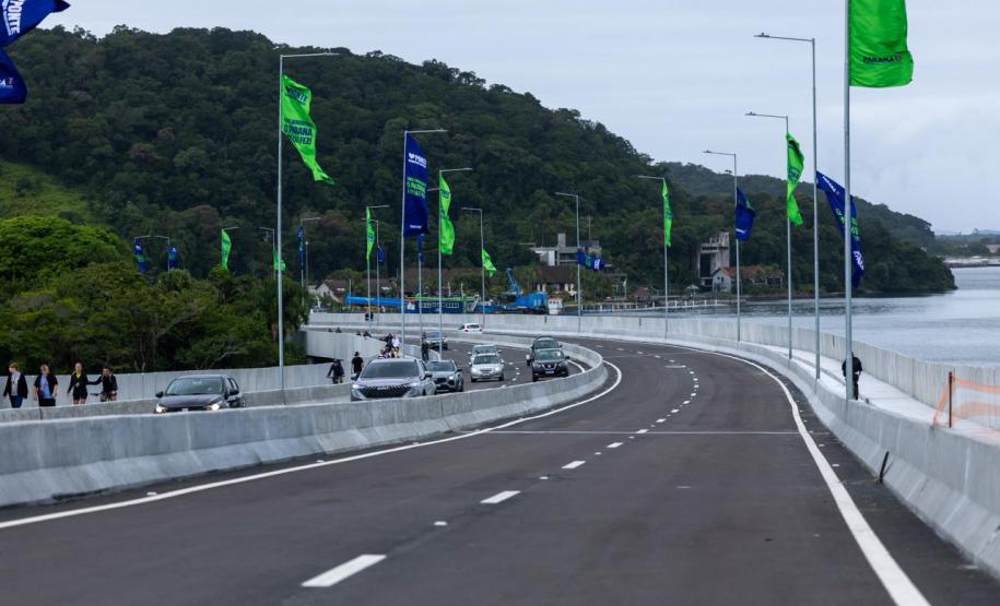 Trânsito liberado: Ponte de Guaratuba está definitivamente aberta ao tráfego de veículos